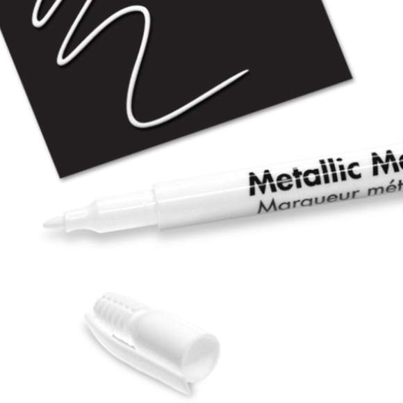 White Metallic Permanent Marker 1.2 mm, 0.05" Fine Point - Picture 7 of 7